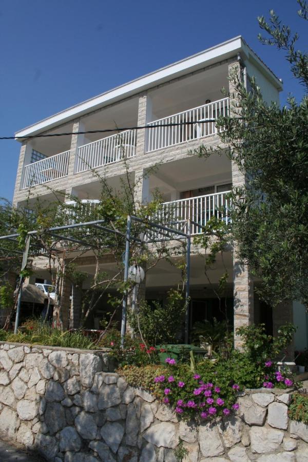 Rooms By The Sea Jakisnica, Pag - 4076 Lun  Exterior photo