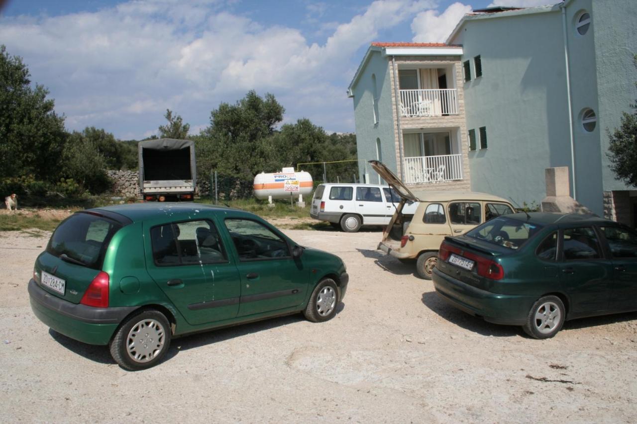 Rooms By The Sea Jakisnica, Pag - 4076 Lun  Exterior photo